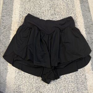 Women’s Black Athletic Ruffled Tennis Shorts